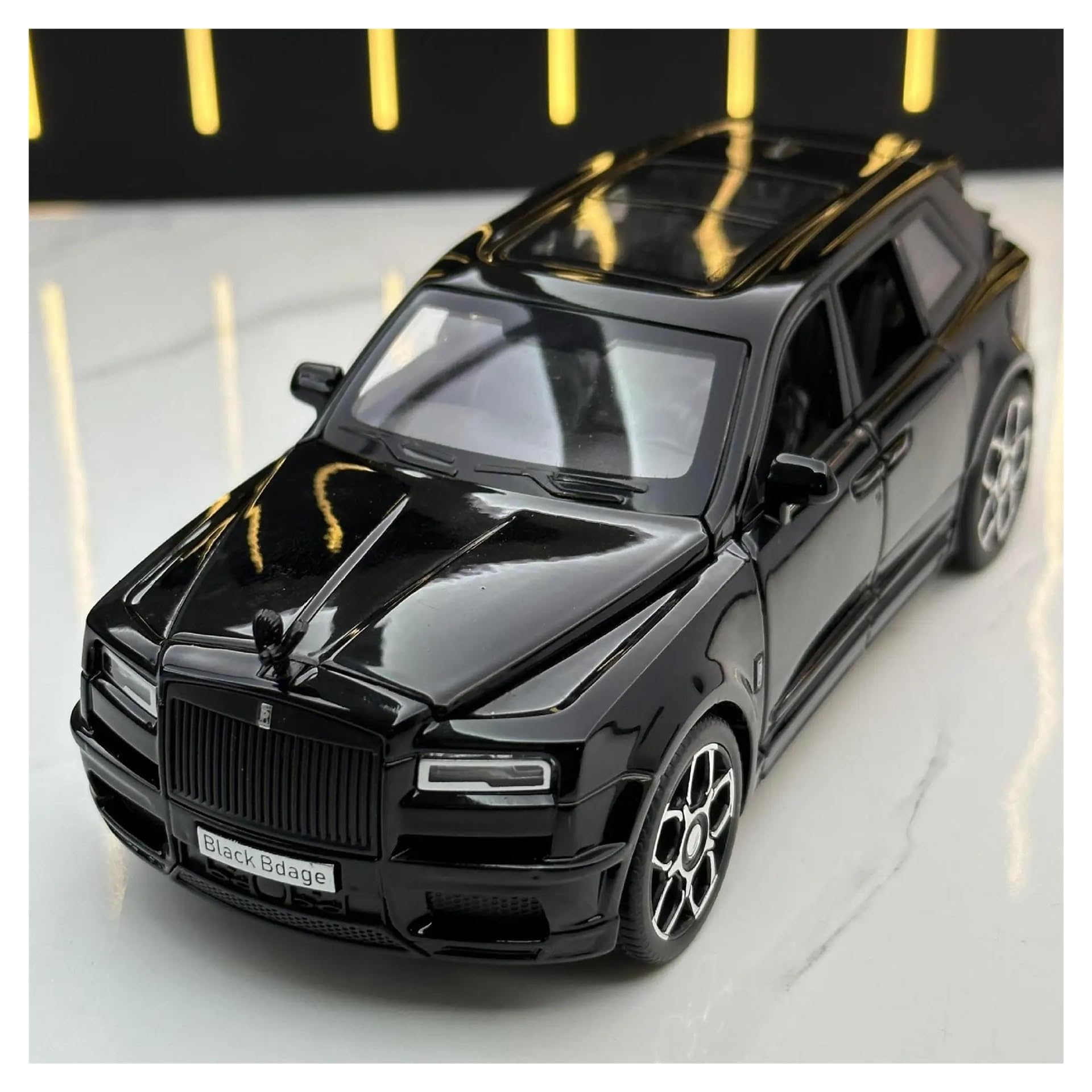 Amazon | 1 32 ロールスロイス カリナン SUV 合金 豪華 カーモデル
